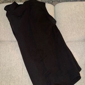 Black Rafaela oversized Figs scrub top